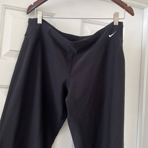 Nike pant 🖤 - Picture 3 of 5